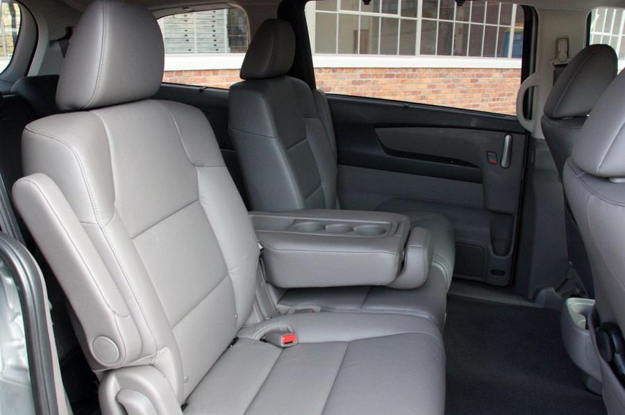  Honda Odyssey 2011 года  (фото 67 из 162)